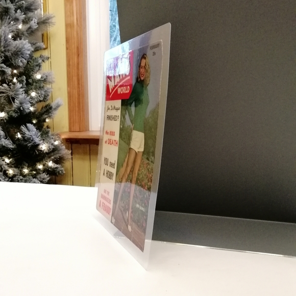 MAN'S World 1950 Magazine Cover - Picture 3 of 3